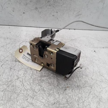 Serrure avant droit PEUGEOT 307
