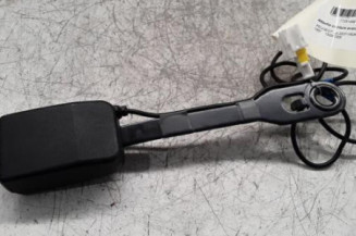 Attache ceinture avant droit PEUGEOT 1007 Photo n°1
