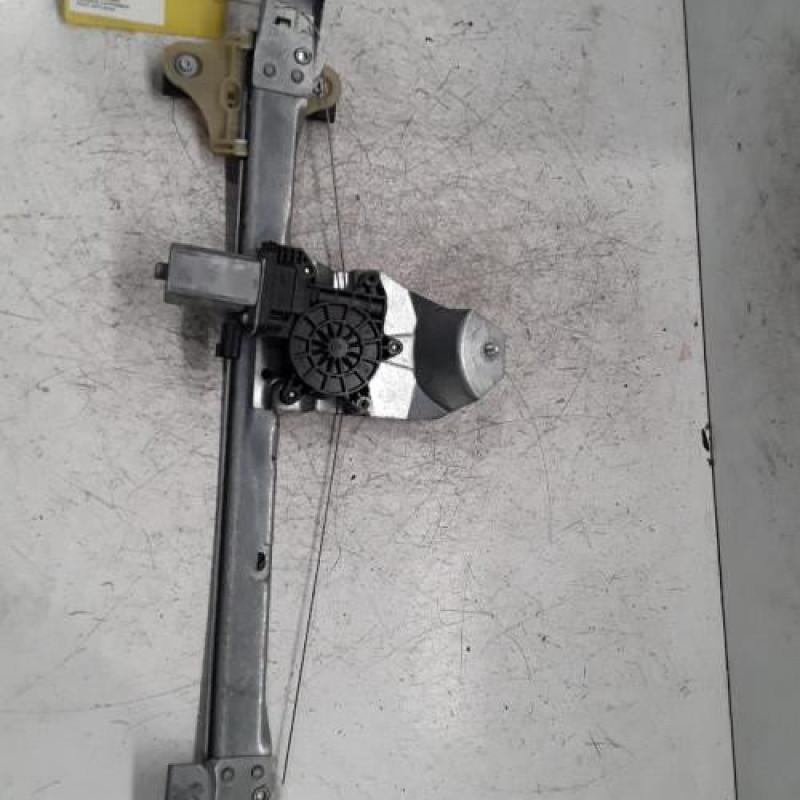 Leve vitre electrique avant droit RENAULT ZOE 1
