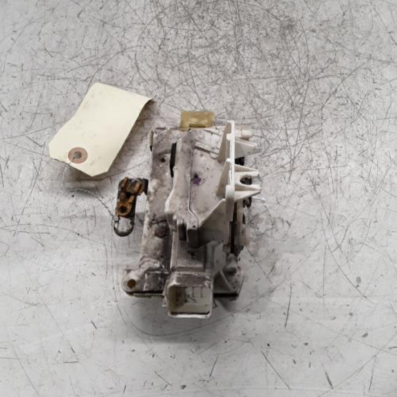 Serrure arriere droit FORD MONDEO 1