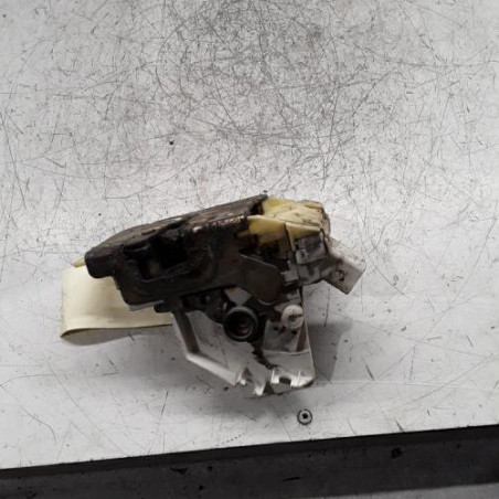 Serrure arriere droit FORD MONDEO 1