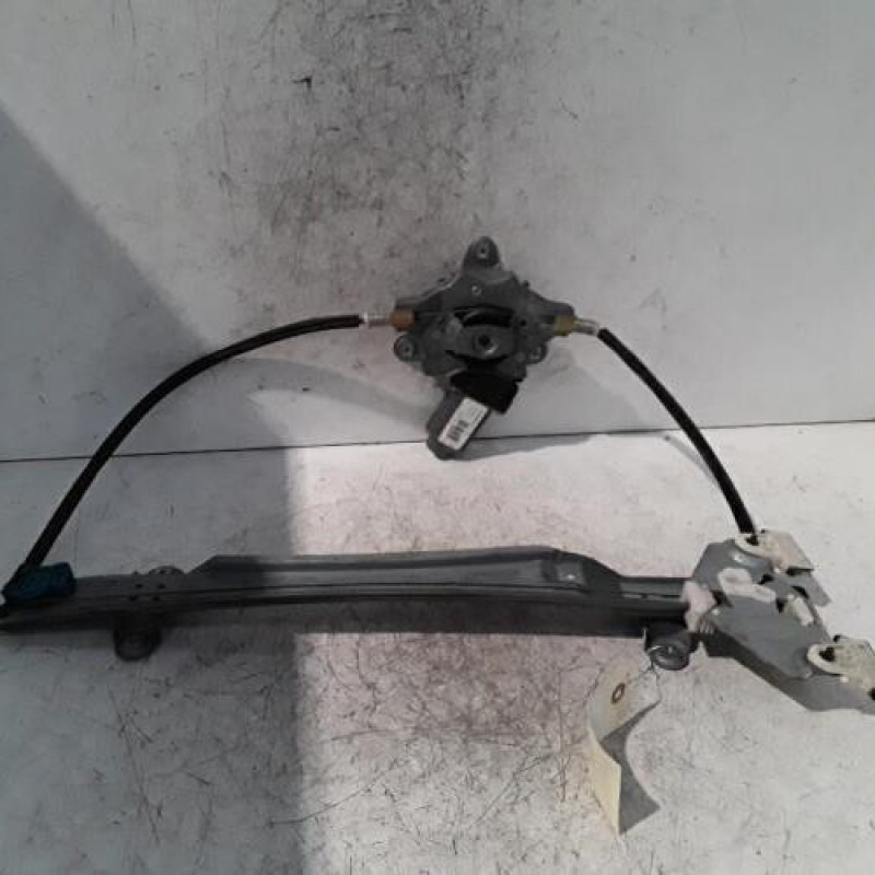 Leve vitre electrique avant gauche RENAULT TWINGO 2