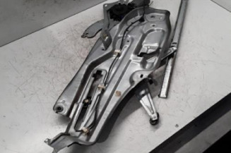 Leve vitre electrique avant droit RENAULT LAGUNA 1 Photo n°1