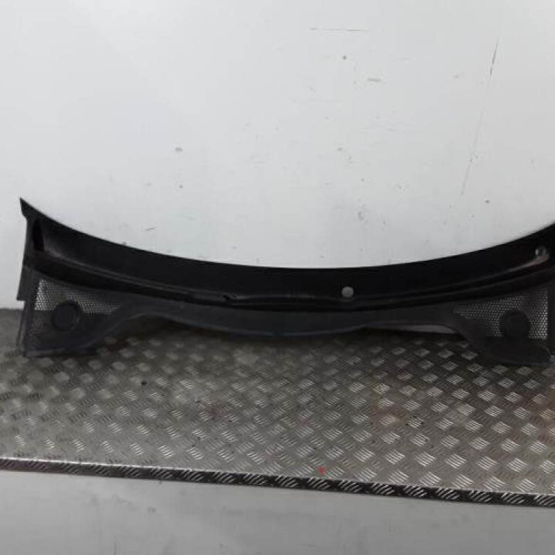 Baie de pare brise AUDI Q3 1