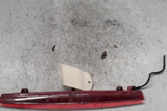 Feu arriere stop central AUDI Q3 1