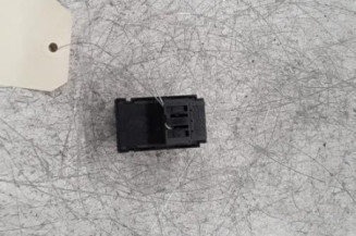 Poignee electrique frein a main AUDI Q3 1