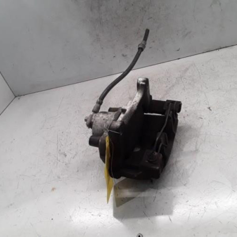 Etrier avant droit (freinage) AUDI Q3 1 Etrier avant droit (freinage) AUDI Q3 1