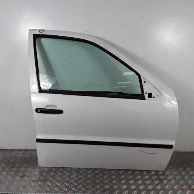 Porte avant droit VOLKSWAGEN POLO 3 Porte avant droit VOLKSWAGEN POLO 3