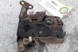 Serrure avant droit PEUGEOT 106