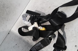 Ceinture avant droit VOLKSWAGEN PASSAT 5 Photo n°1