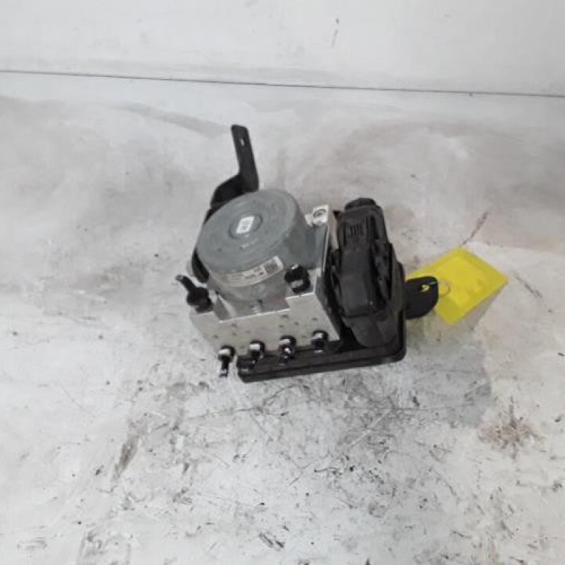 Bloc ABS (freins anti-blocage) HYUNDAI I 10 2 Bloc ABS (freins anti-blocage) HYUNDAI I 10 2
