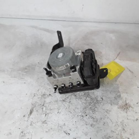 Bloc ABS (freins anti-blocage) HYUNDAI I 10 2 Photo n°1