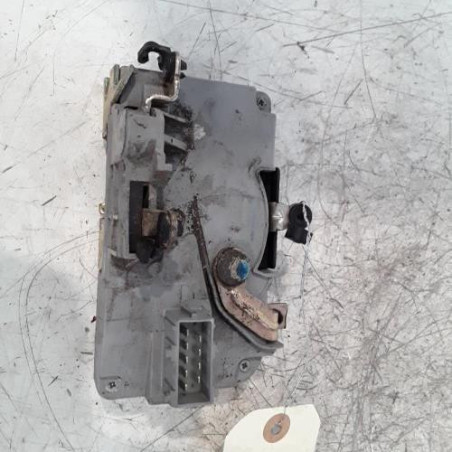 Serrure avant droit PEUGEOT 406
