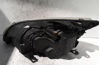 Optique avant principal droit (feux)(phare) FORD FOCUS 2