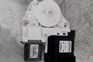 Leve vitre electrique avant droit VOLKSWAGEN GOLF PLUS Photo n°1