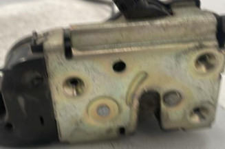 Serrure avant droit PEUGEOT 307