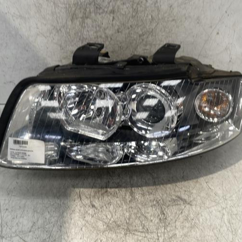 Optique avant principal gauche (feux)(phare) AUDI A4 2