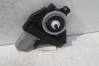 Leve vitre electrique avant droit VOLVO V 40 2 Photo n°1