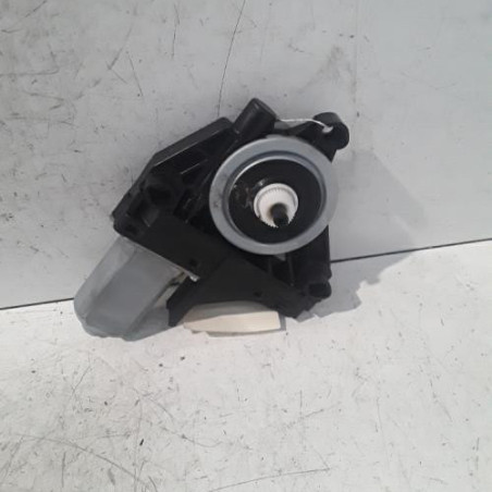 Leve vitre electrique avant droit VOLVO V 40 2 Photo n°1