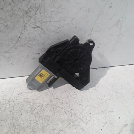 Leve vitre electrique avant gauche VOLVO V 40 2