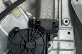 Leve vitre electrique avant droit RENAULT CLIO 3
