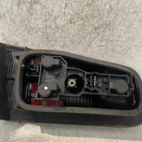 Feu arriere secondaire droit (feux) RENAULT LAGUNA 2