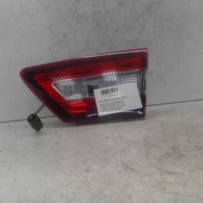 Feu arriere secondaire droit (feux) RENAULT CLIO 4 Feu arriere secondaire droit (feux) RENAULT CLIO 4