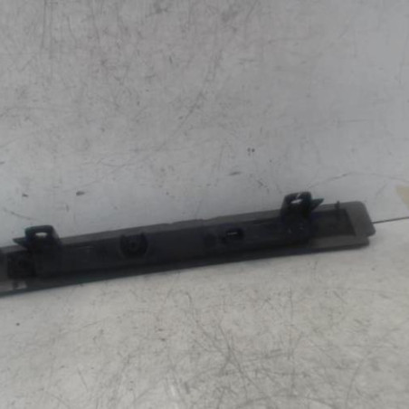 Feu arriere stop central RENAULT CLIO 4