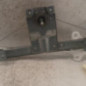 Leve vitre mecanique arriere gauche RENAULT CLIO 4