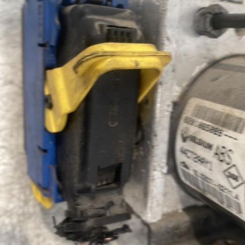 Bloc ABS (freins anti-blocage) RENAULT TWINGO 2 Bloc ABS (freins anti-blocage) RENAULT TWINGO 2