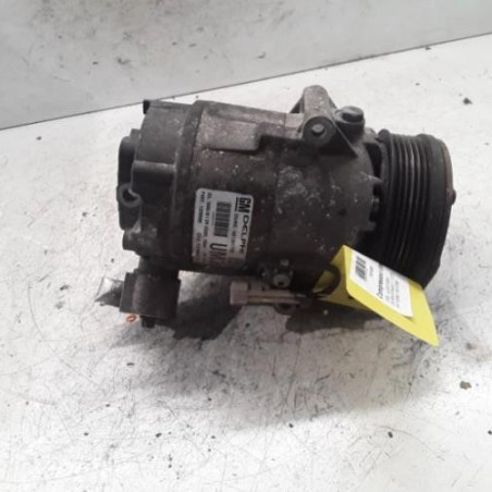 Compresseur clim OPEL ZAFIRA B Photo n°1