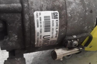 Compresseur clim OPEL ZAFIRA B Photo n°4