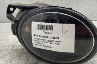 Anti brouillard droit (feux) VOLKSWAGEN PASSAT 5 Photo n°1