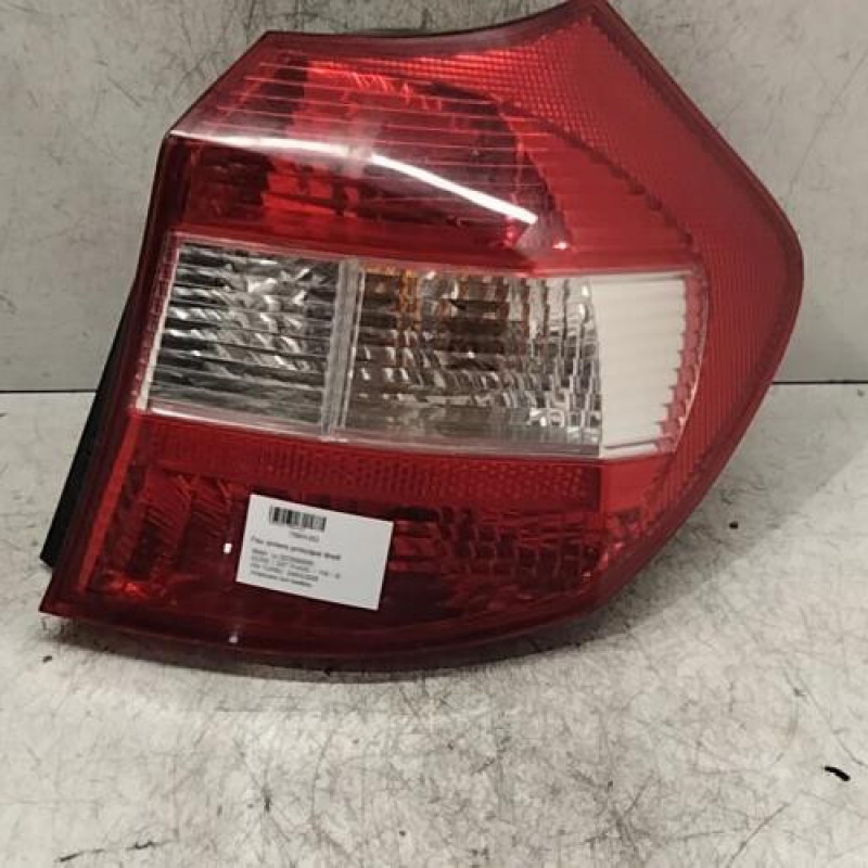 Feu arriere principal droit (feux) BMW SERIE 1 E87 Feu arriere principal droit (feux) BMW SERIE 1 E87