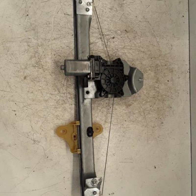 Leve vitre electrique avant gauche RENAULT CLIO 4