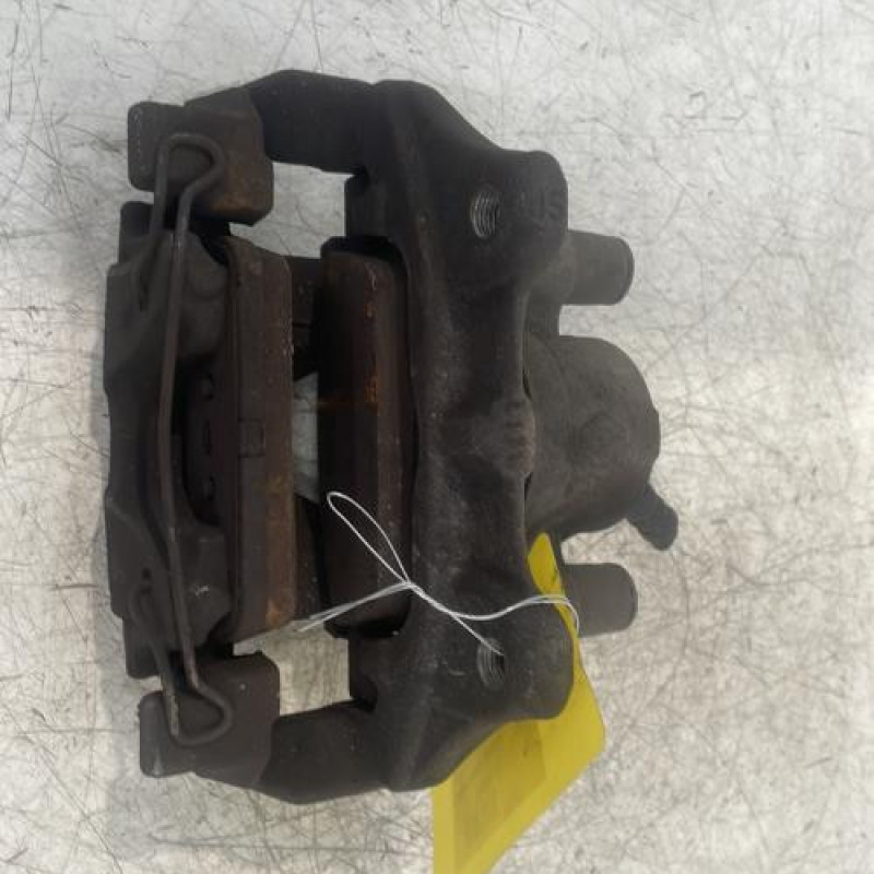 Etrier avant gauche (freinage) RENAULT CLIO 4 Etrier avant gauche (freinage) RENAULT CLIO 4