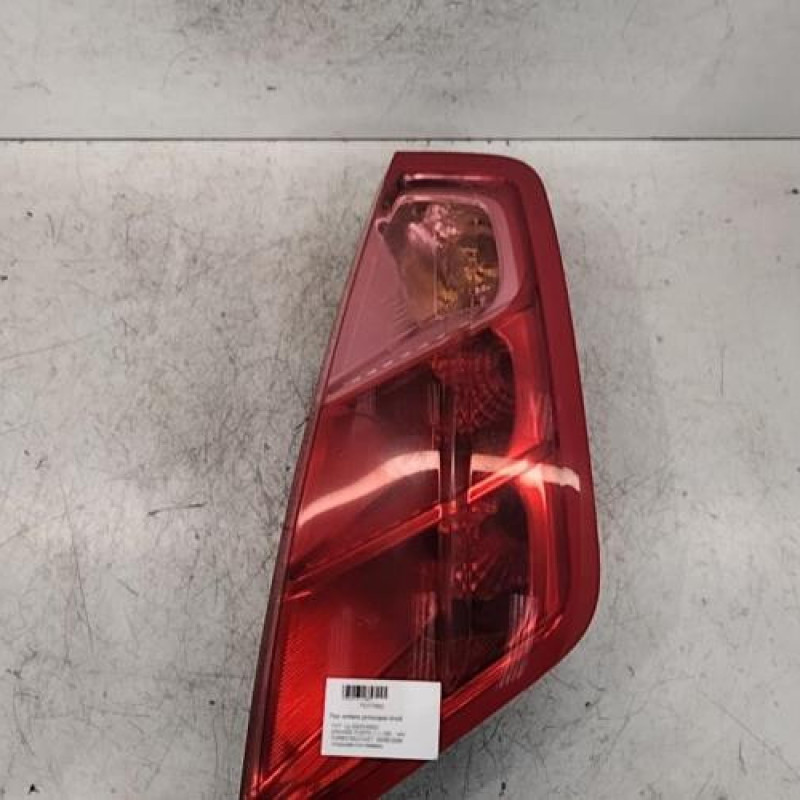 Feu arriere principal droit (feux) FIAT GRANDE PUNTO