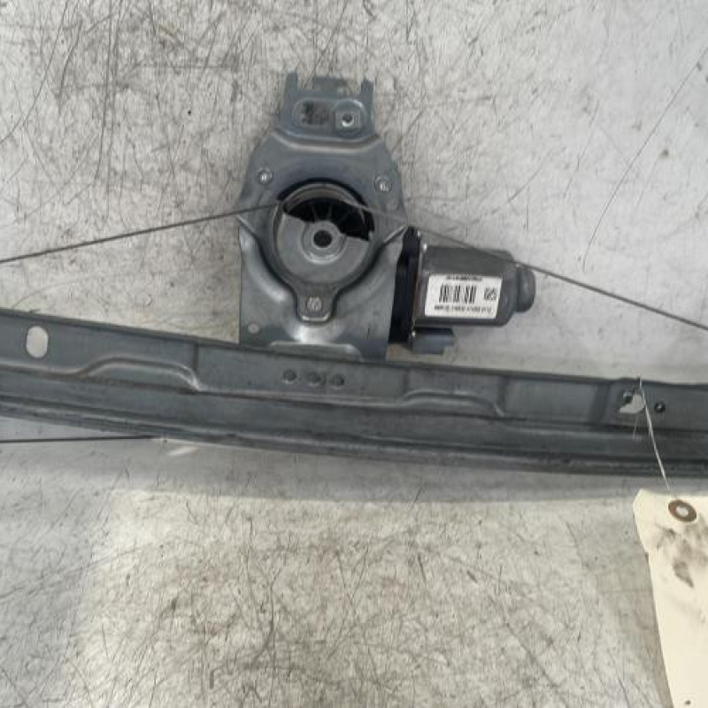 Leve vitre electrique avant droit PEUGEOT 207