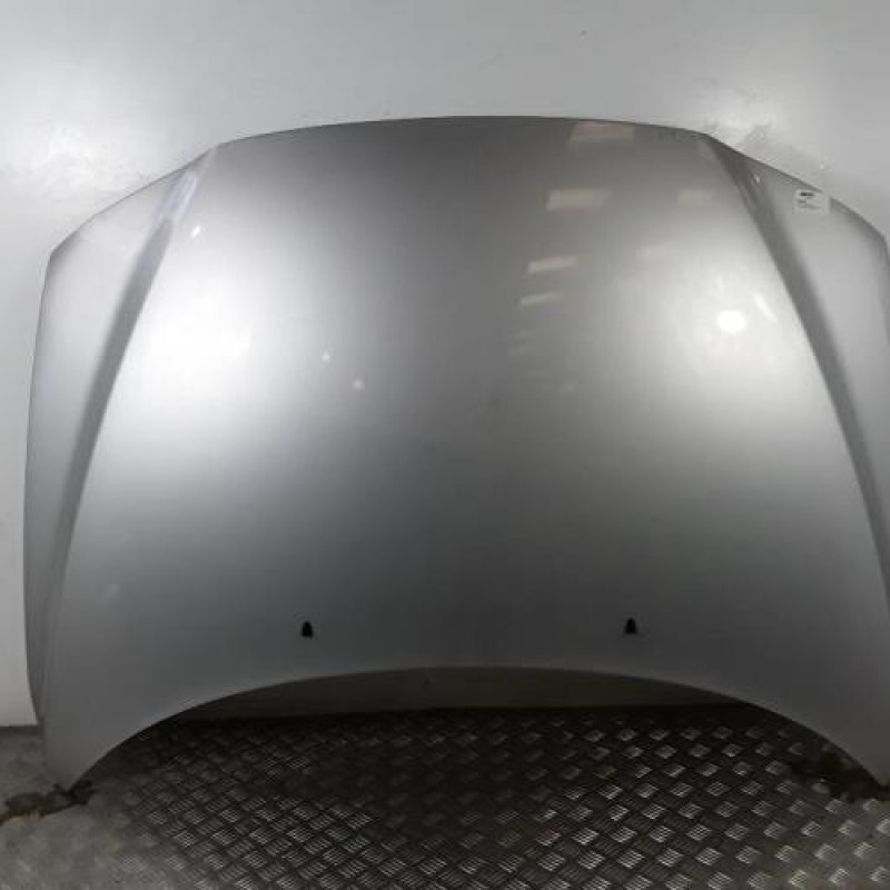 Capot VOLVO V 70 1 Capot VOLVO V 70 1