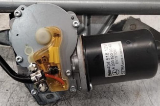 Moteur essuie glace avant MERCEDES CLASSE C 203