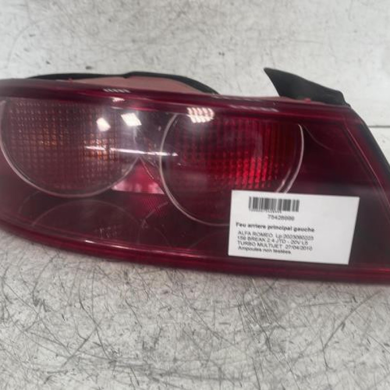 Feu arriere principal gauche (feux) ALFA ROMEO 159 Feu arriere principal gauche (feux) ALFA ROMEO 159