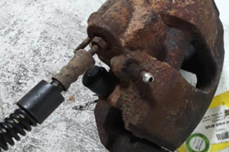 Etrier avant droit (freinage) FORD TRANSIT CONNECT 1