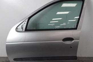 Porte avant gauche RENAULT MEGANE 1 Photo n°1