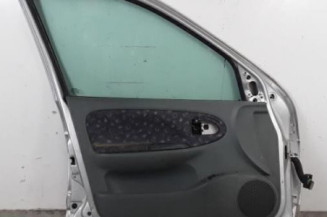 Porte avant gauche RENAULT MEGANE 1 Photo n°6