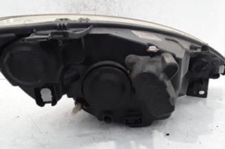 Optique avant principal droit (feux)(phare) PEUGEOT 1007