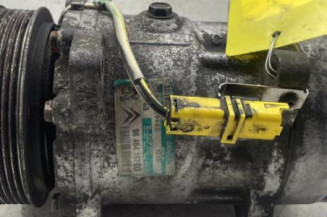 Compresseur clim CITROEN C8 Photo n°4
