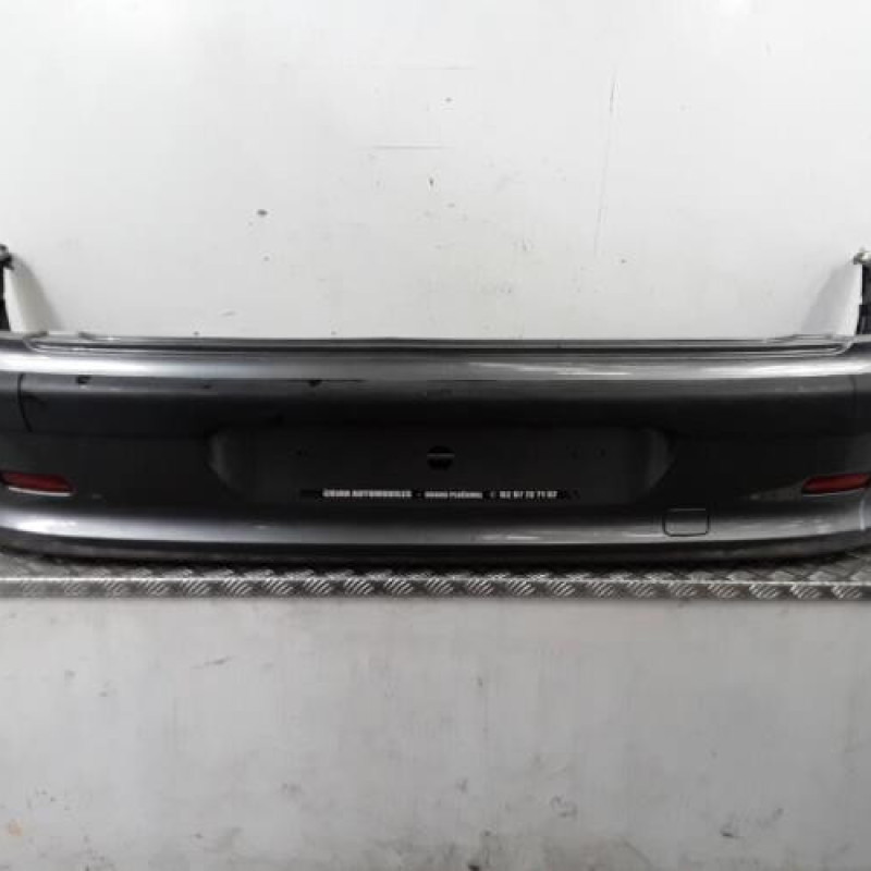 Pare choc arriere PEUGEOT 607 Pare choc arriere PEUGEOT 607