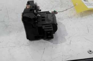 Serrure avant droit RENAULT MASTER 2