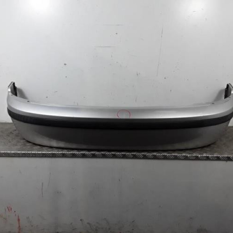 Pare choc arriere SKODA FABIA 1 Pare choc arriere SKODA FABIA 1