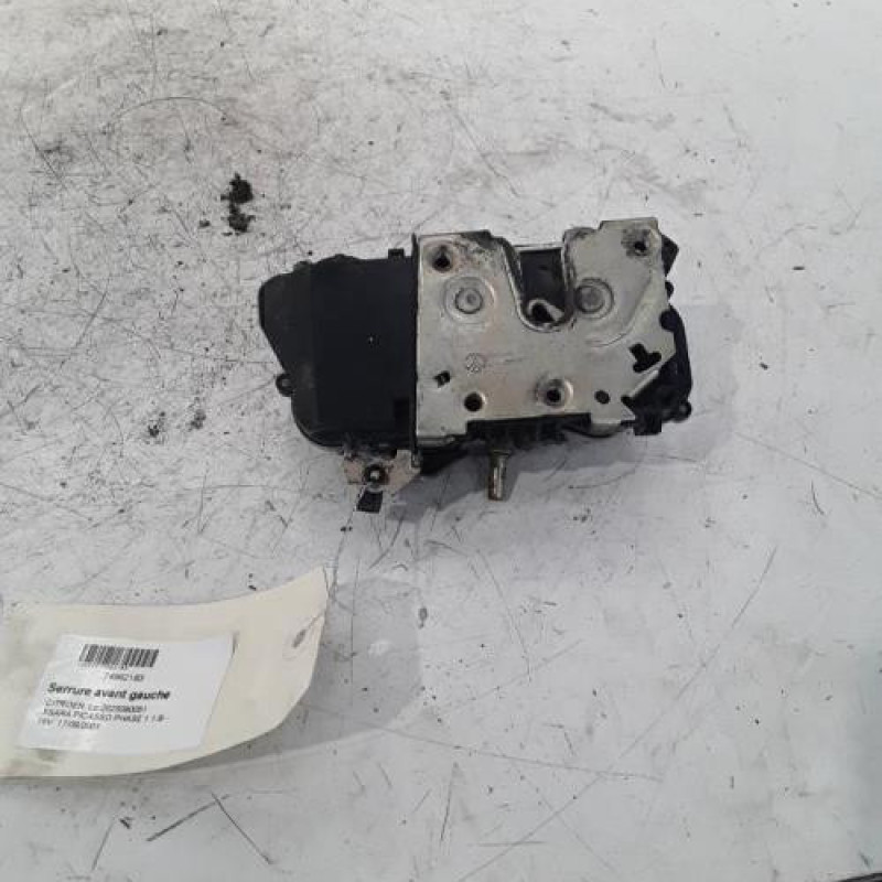 Serrure avant gauche CITROEN XSARA PICASSO Serrure avant gauche CITROEN XSARA PICASSO